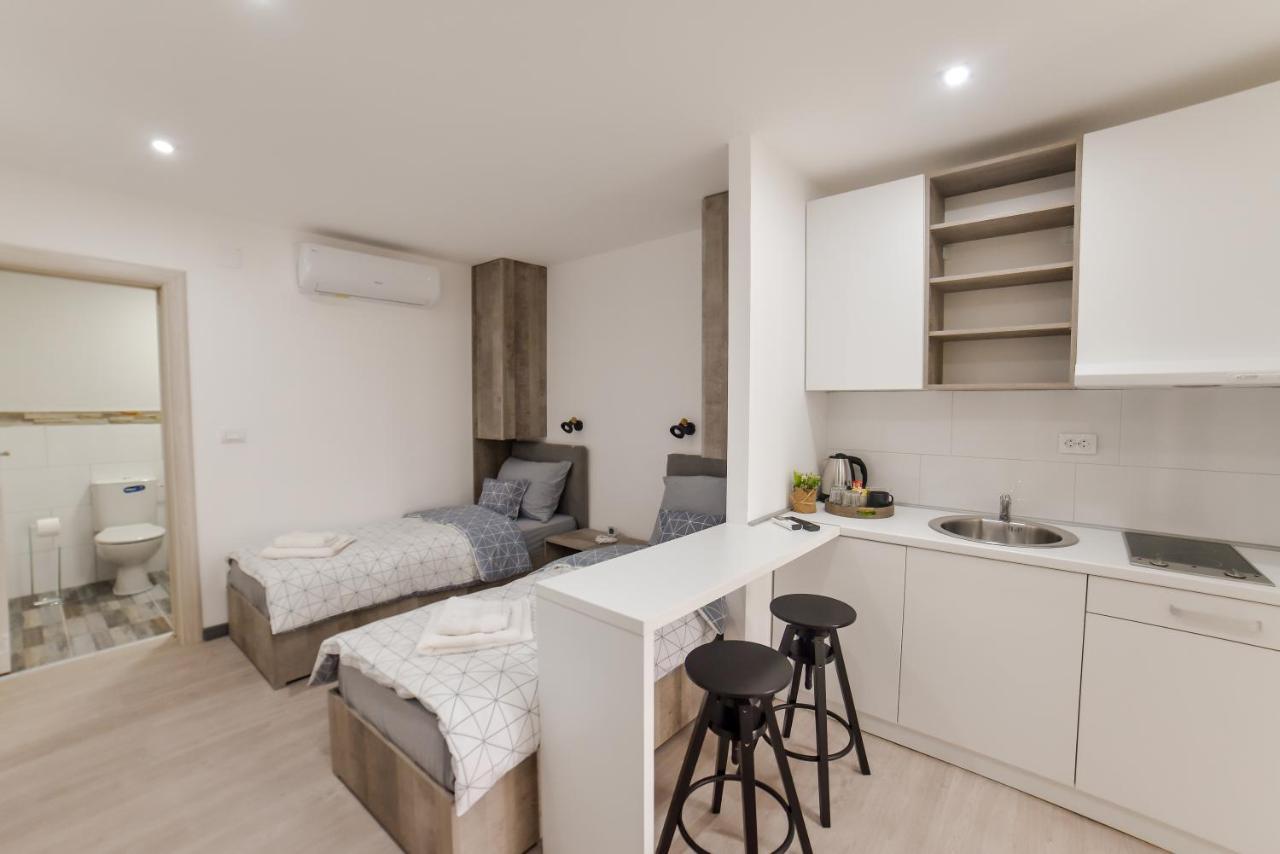 Apartmani Statik Sd Σμεντέρεβο Εξωτερικό φωτογραφία