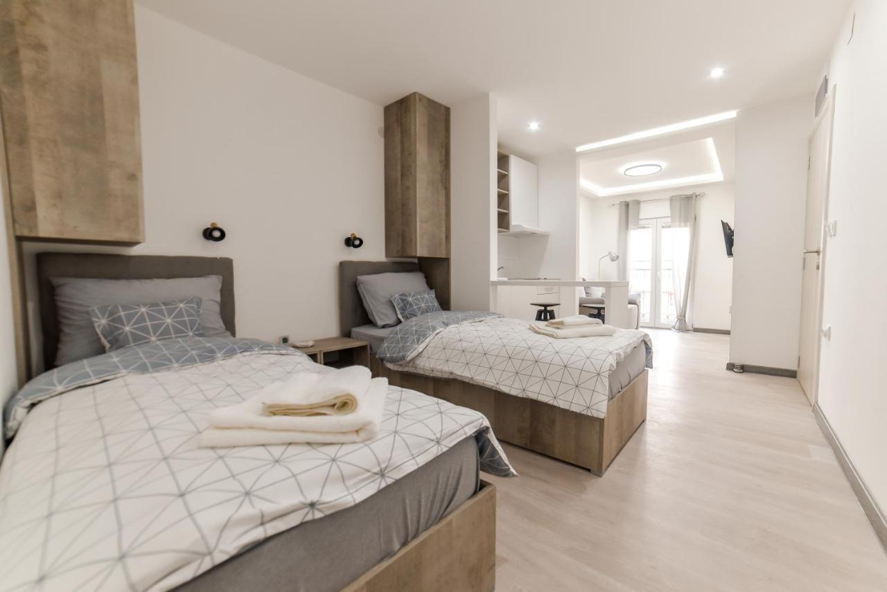 Apartmani Statik Sd Σμεντέρεβο Εξωτερικό φωτογραφία